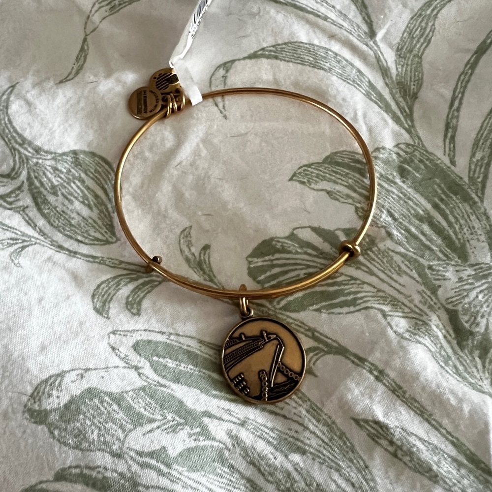 Alex and Ani cruise ship Gold Charm Bangle